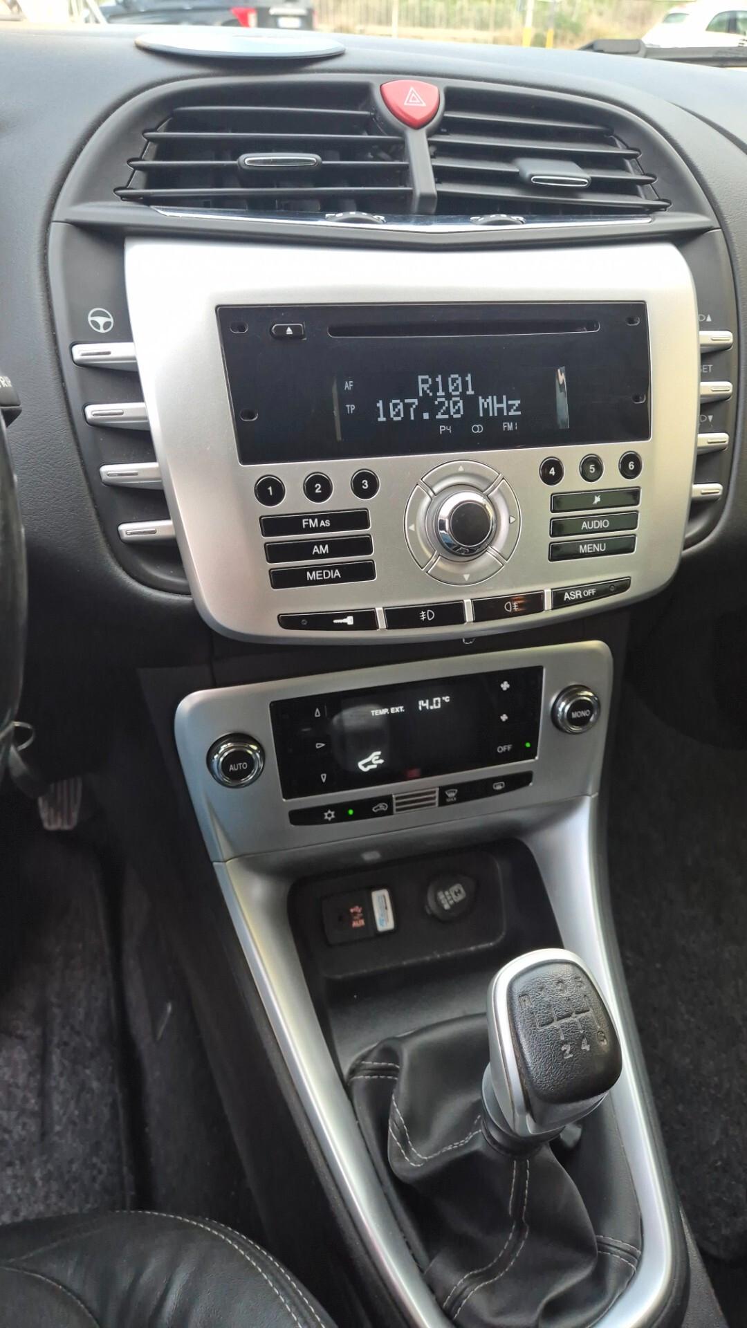 Lancia Delta 1.6 MJT DPF Gold