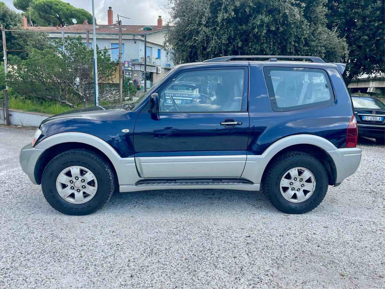 MITSUBISHI PAJERO - 3 P - 4X4 - 4WD