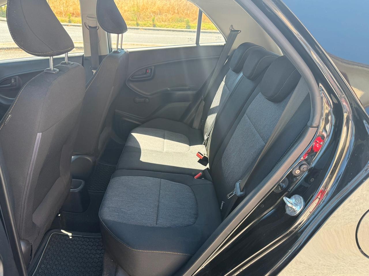 Kia Picanto 1.0 12V 5 porte City