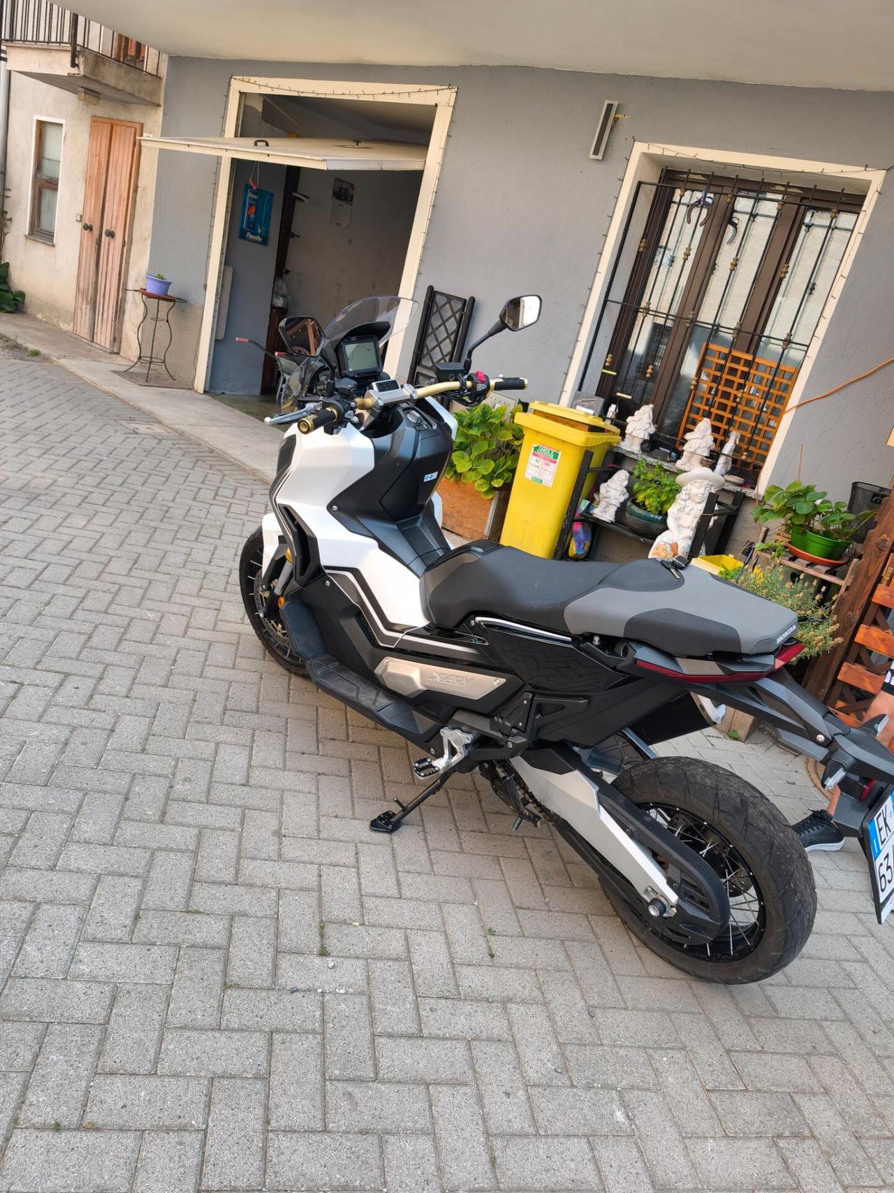 Honda X-ADV 750