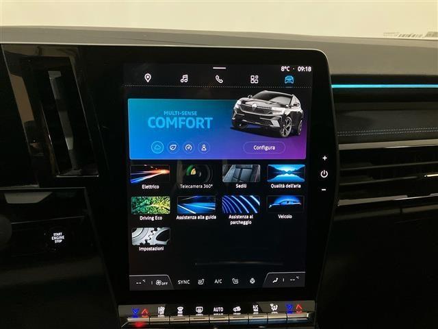 RENAULT Austral 1.2 E-Tech full hybrid 200cv Iconic Esprit