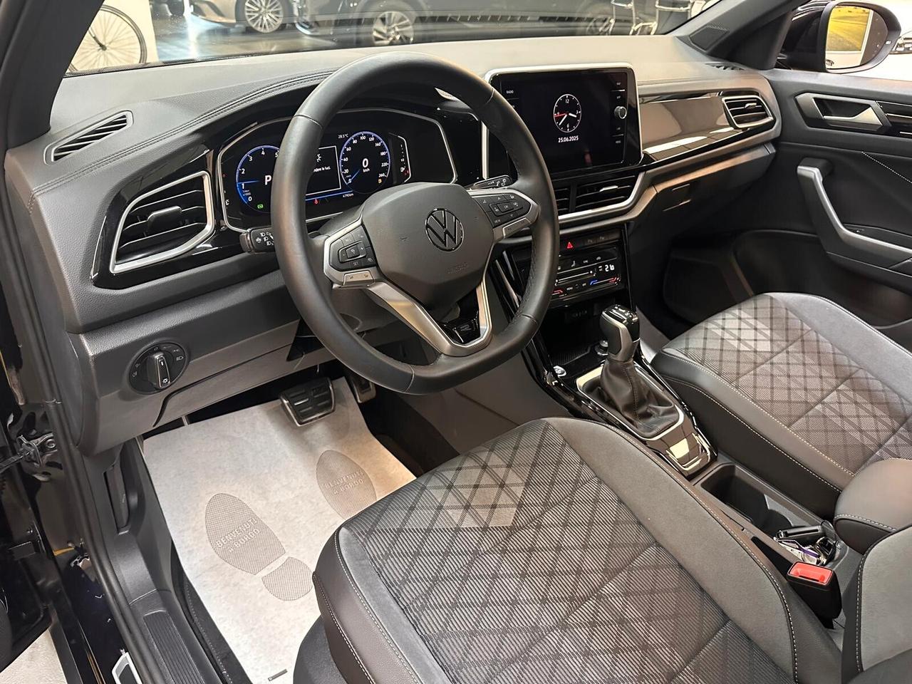 Volkswagen T-Roc 1.5 tsi R-Line dsg * IVA ESPOSTA *
