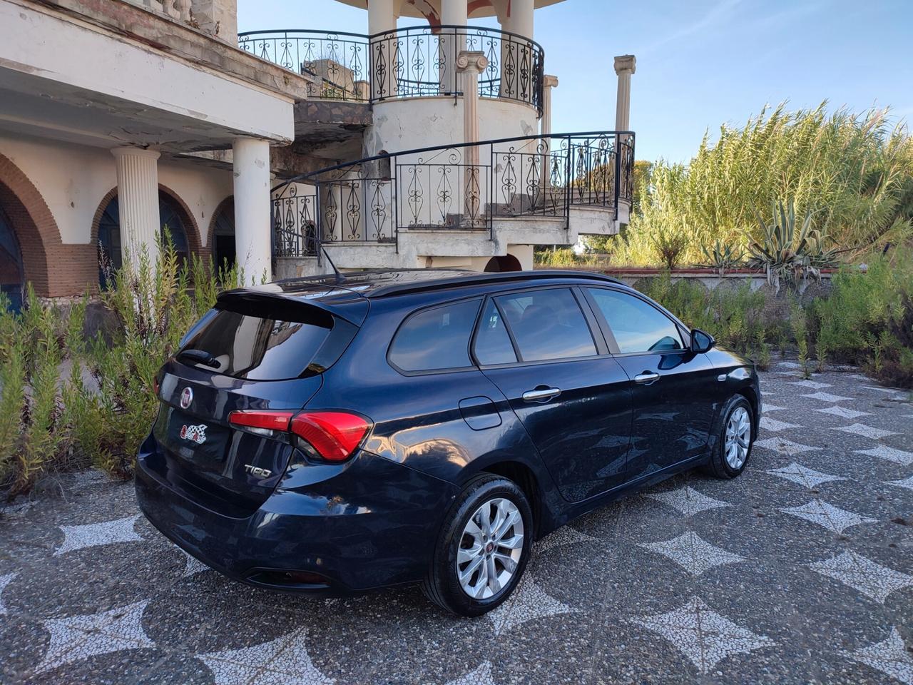 Fiat Tipo STW 1.6 MJT 120 CV 6 MARCE CLIMA CERCHI IN LEGA