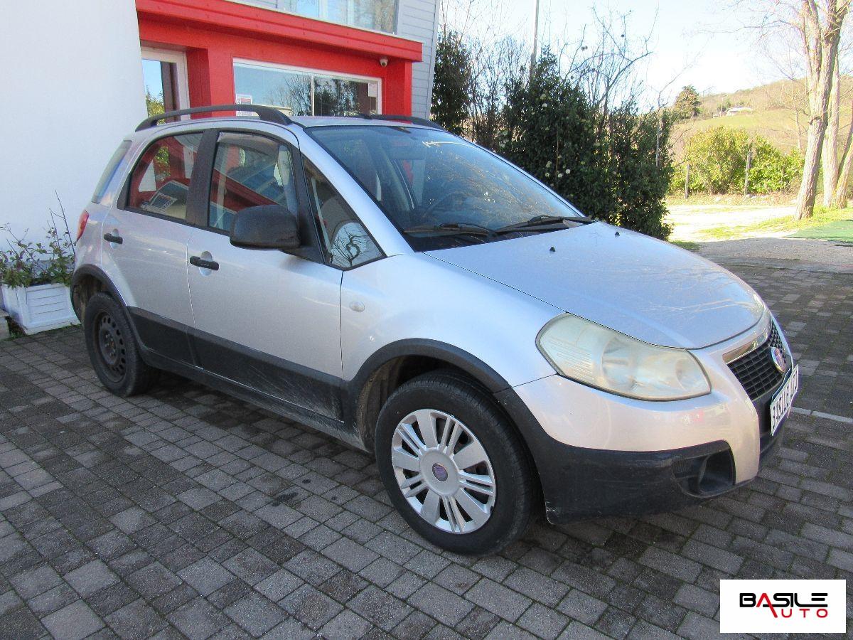 FIAT - Sedici - 1.9 MJT 4x4 Experience