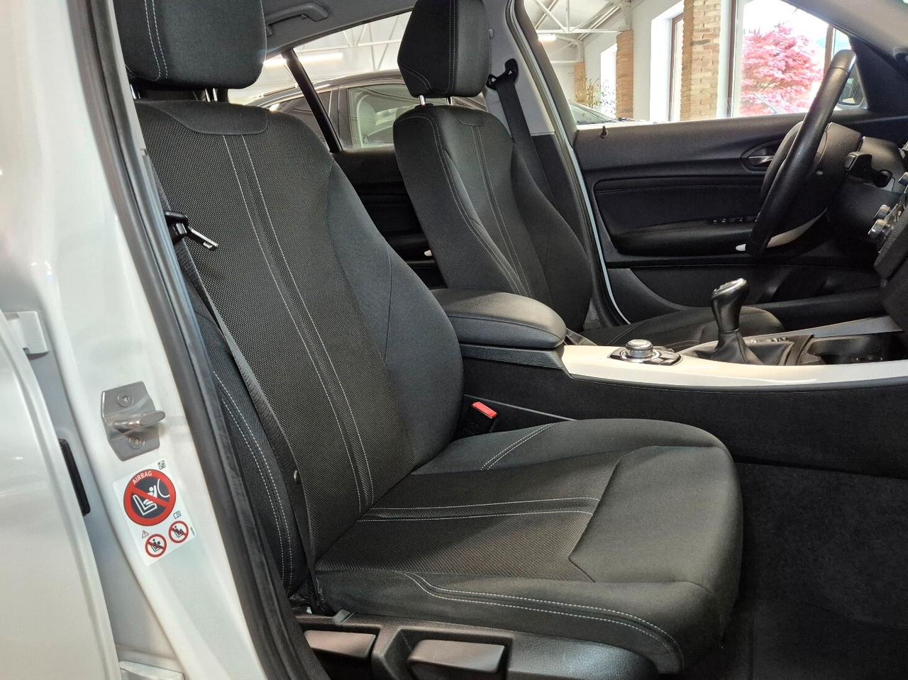 Bmw 116 116d 5p. Urban