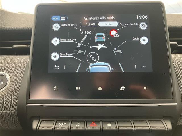 RENAULT Clio 1.0 TCe Techno