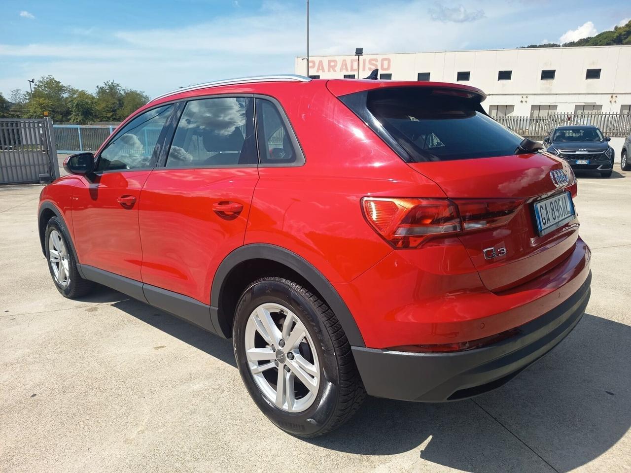 Audi Q3 40 TDI quattro S tronic Business
