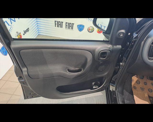 FIAT New Panda 1.0 firefly hybrid s&s 70cv 5p.ti