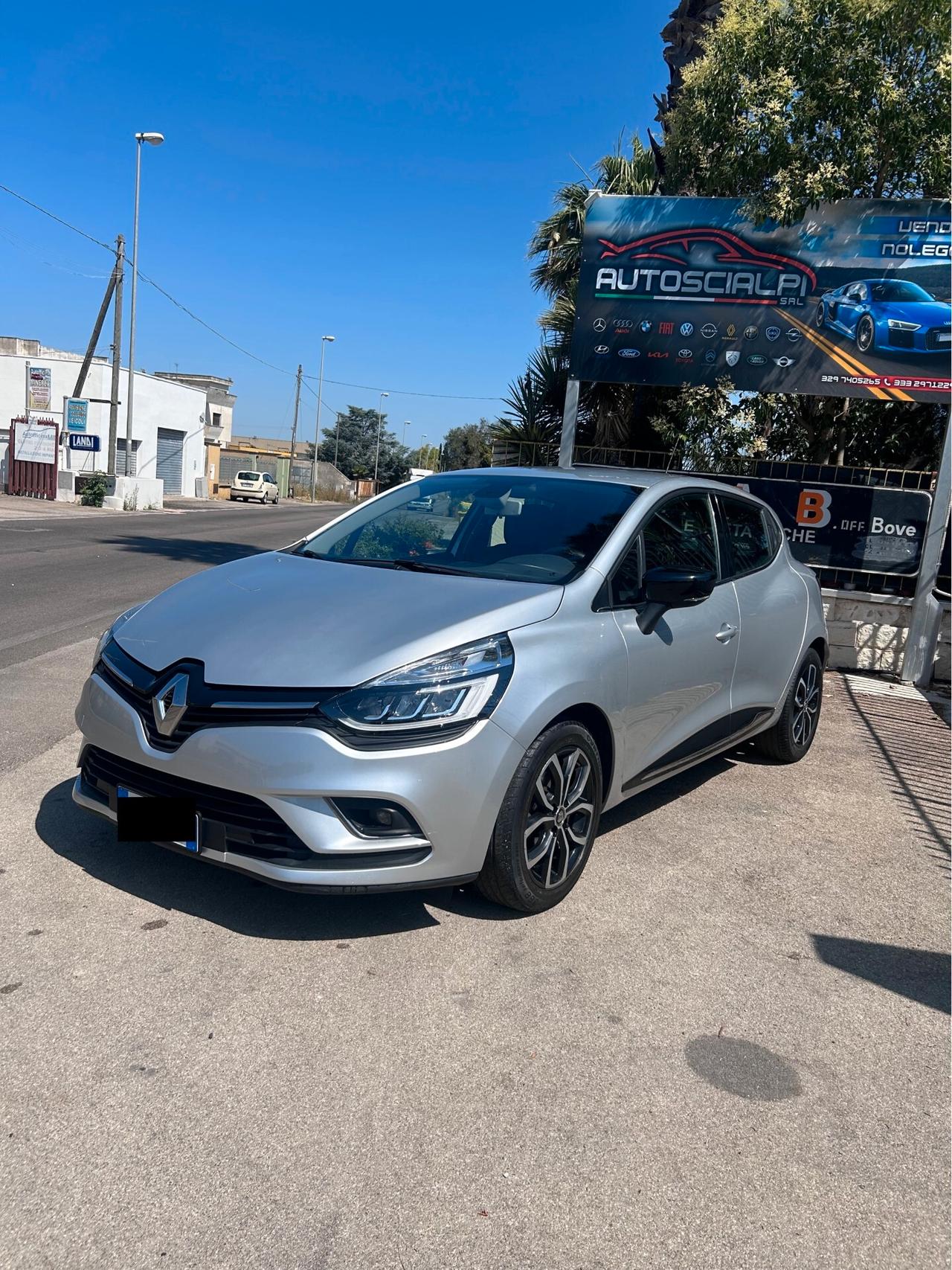 Renault Clio dCi 8V 75 CV 5 porte Duel