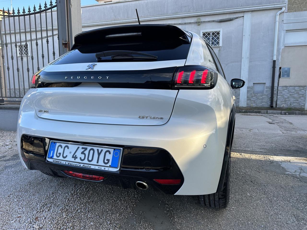 Peugeot 208 Gt Line 1.5 Diesel 100 Cv 2020 Bicolor
