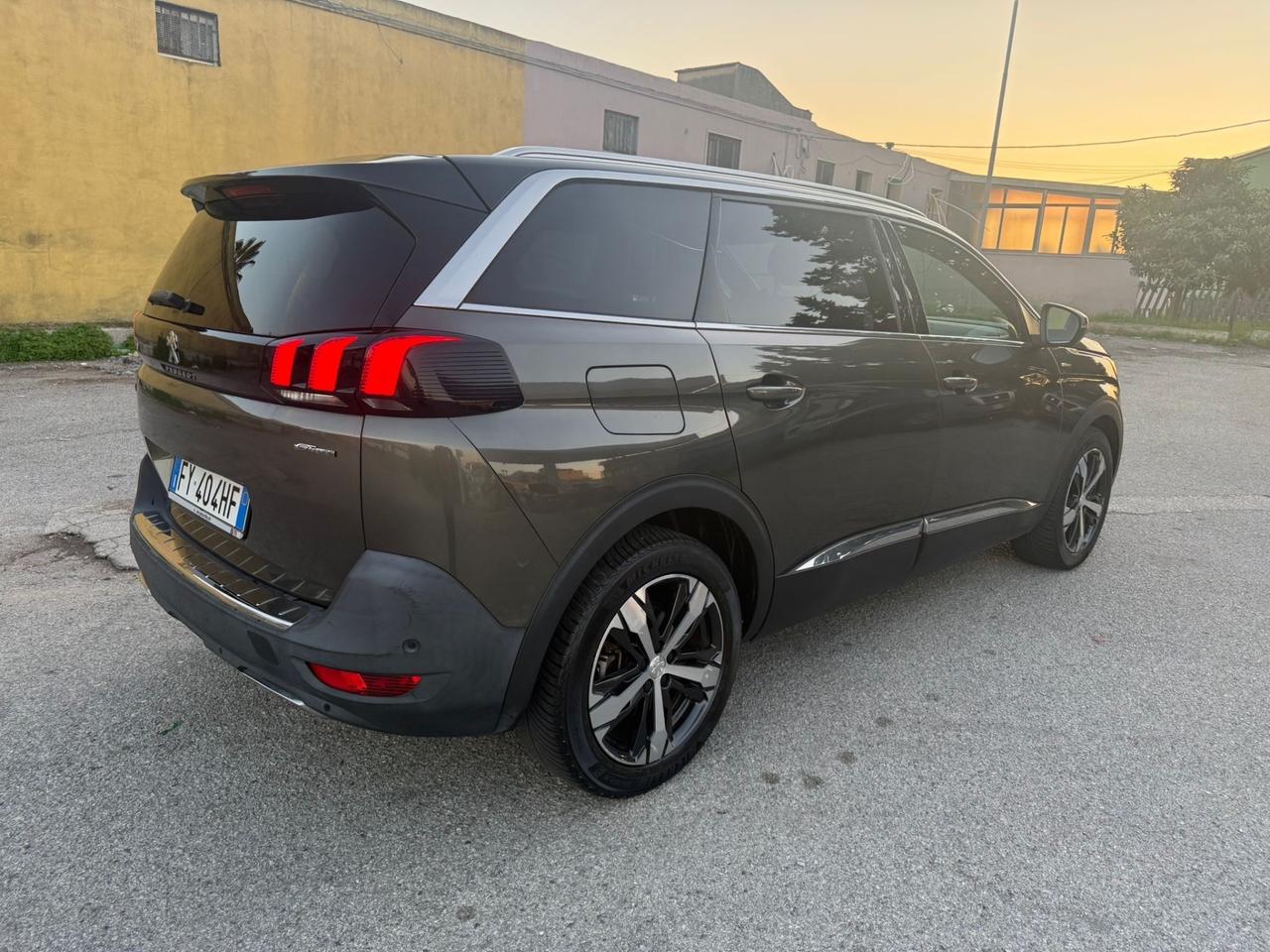 Peugeot 5008 BlueHDi 130cv S&S EAT8 GT