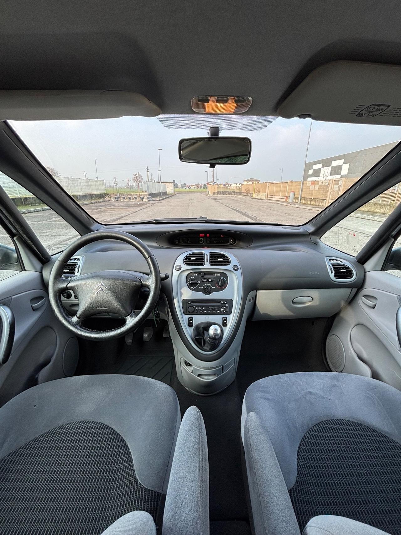 Citroen Xsara Picasso 1.6 16V GPL