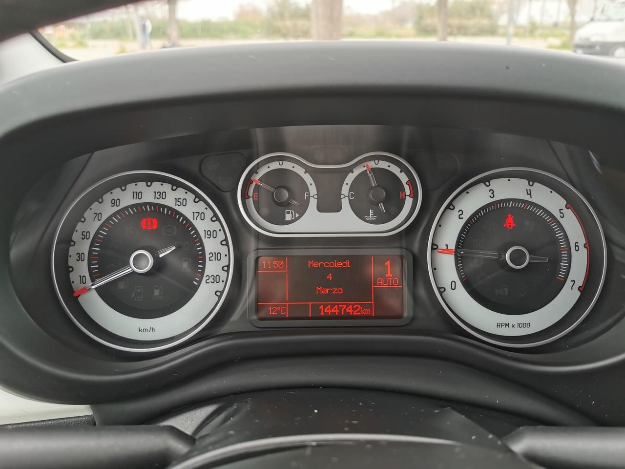 Fiat 500L 1.3 MJ 95CV Dualogic Lounge 2016