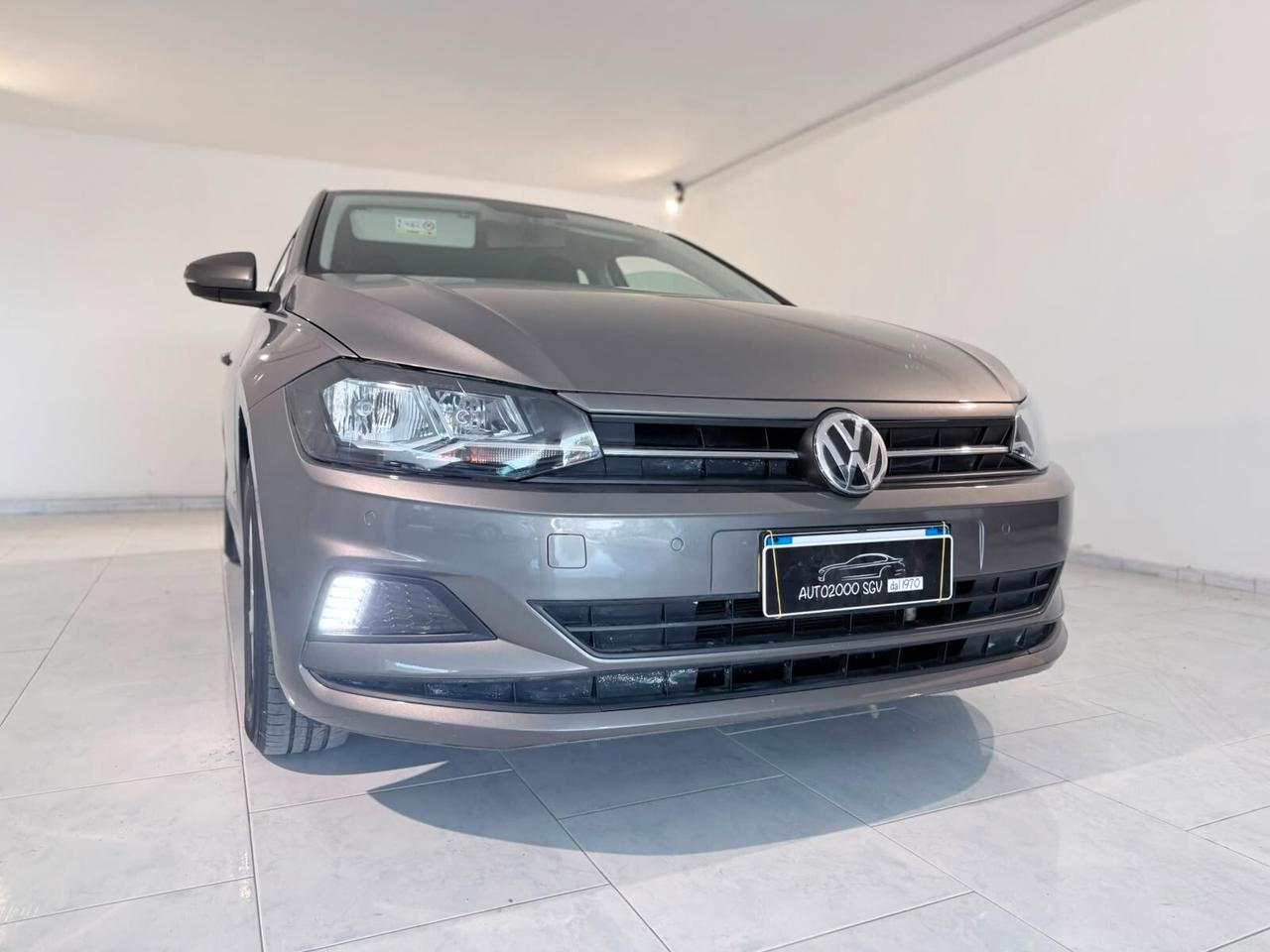 Volkswagen Polo COMFORTLINE NEOPATENTATI