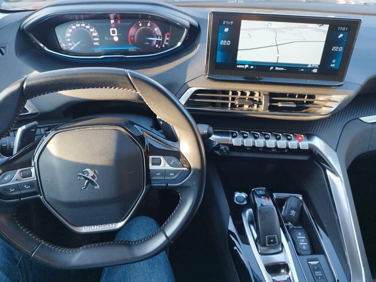 Peugeot 3008 BlueHDi 130 S&S EAT8 BUSINESS