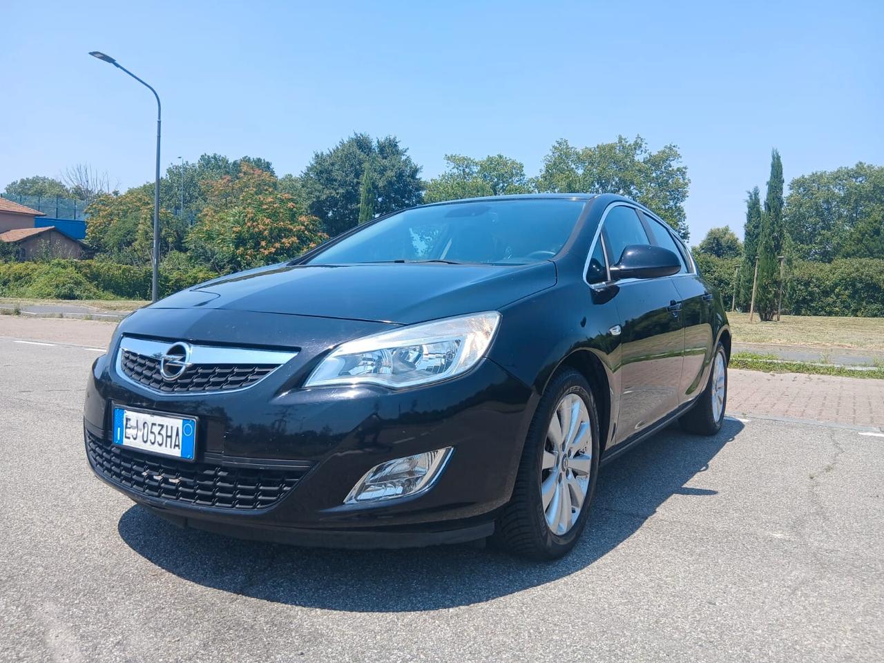 Opel Astra 1.7 CDTI 110CV 5 porte Cosmo