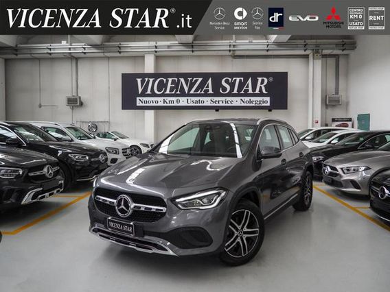MERCEDES-BENZ GLA 200 AUTOMATIC SPORT NEW MODEL