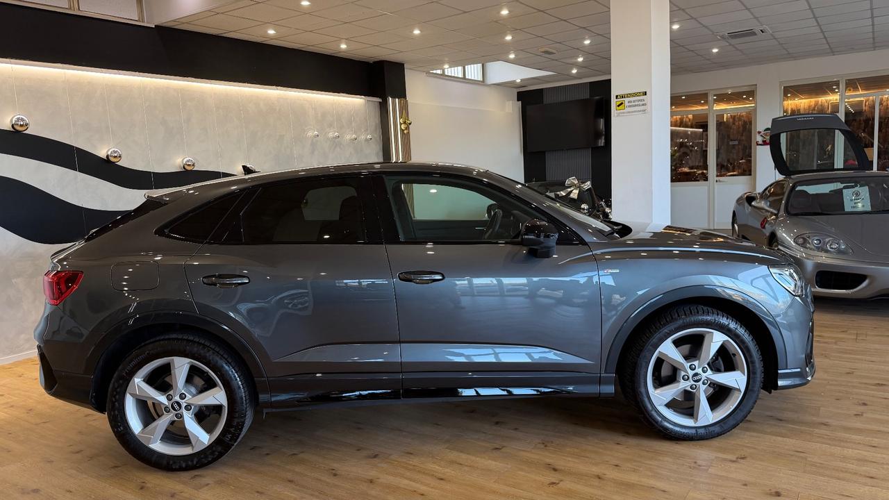 Audi Q3 35 TFSI S tronic line edition