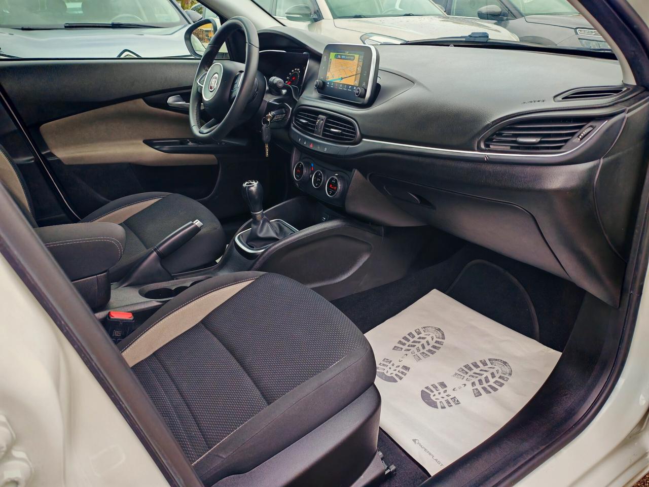 Fiat Tipo 1.3 Mjt Sw Lounge navig led 2021