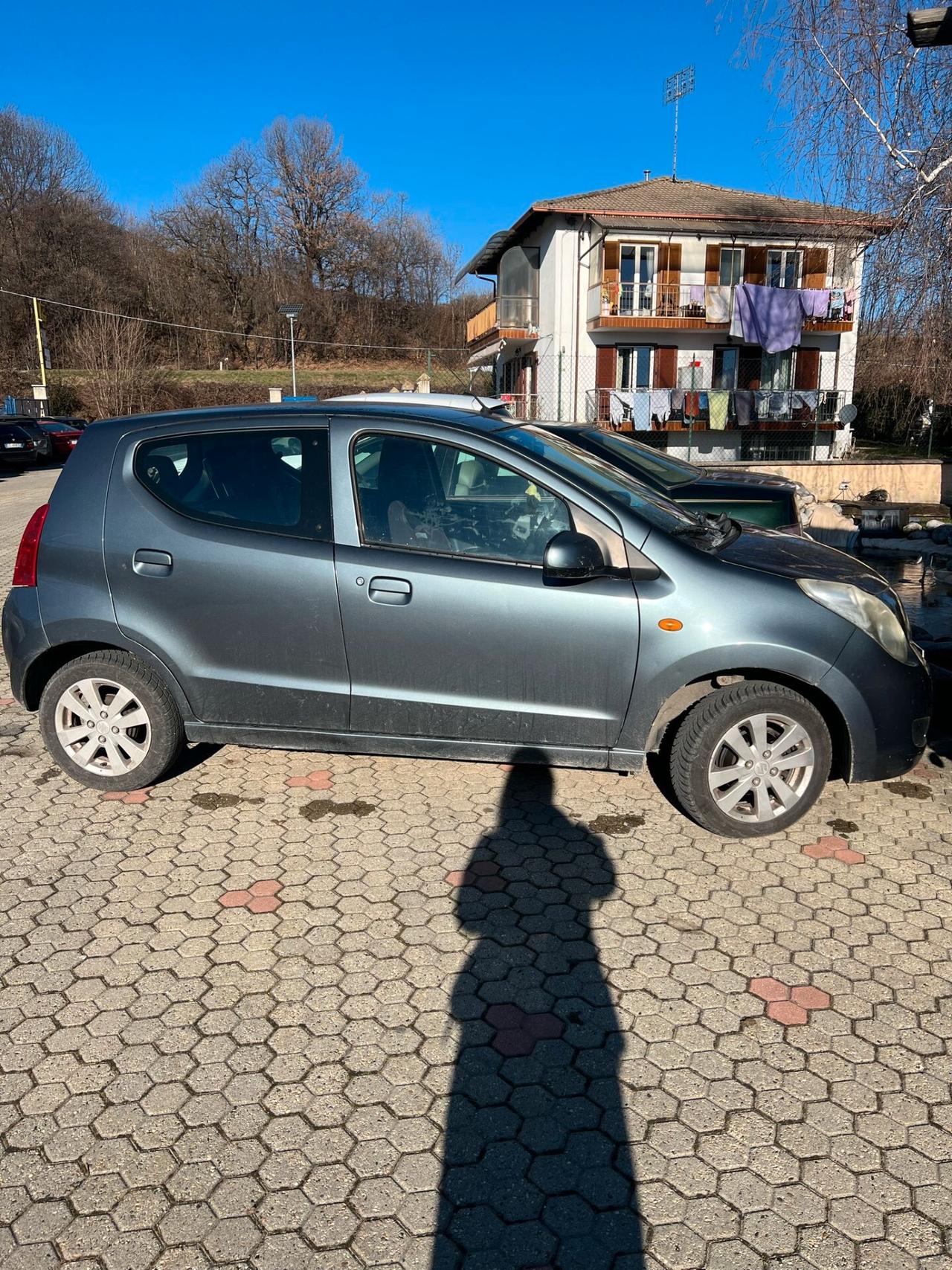 Suzuki Alto 1.0 L