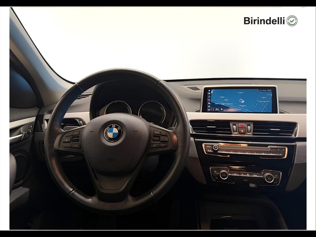 BMW X1 (F48) - X1 sDrive18d Business Advantage
