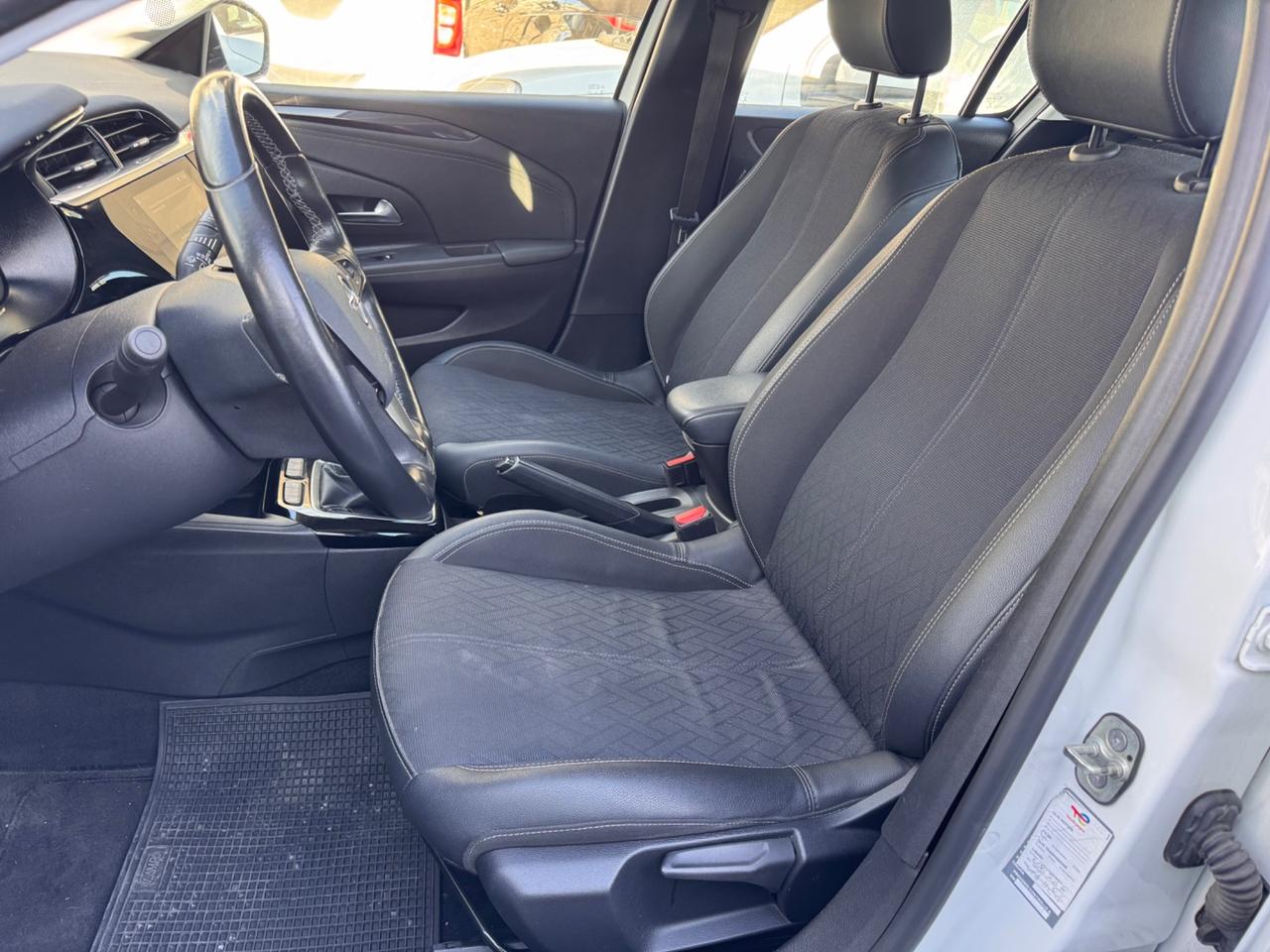 Opel Corsa 1.2 Elegance