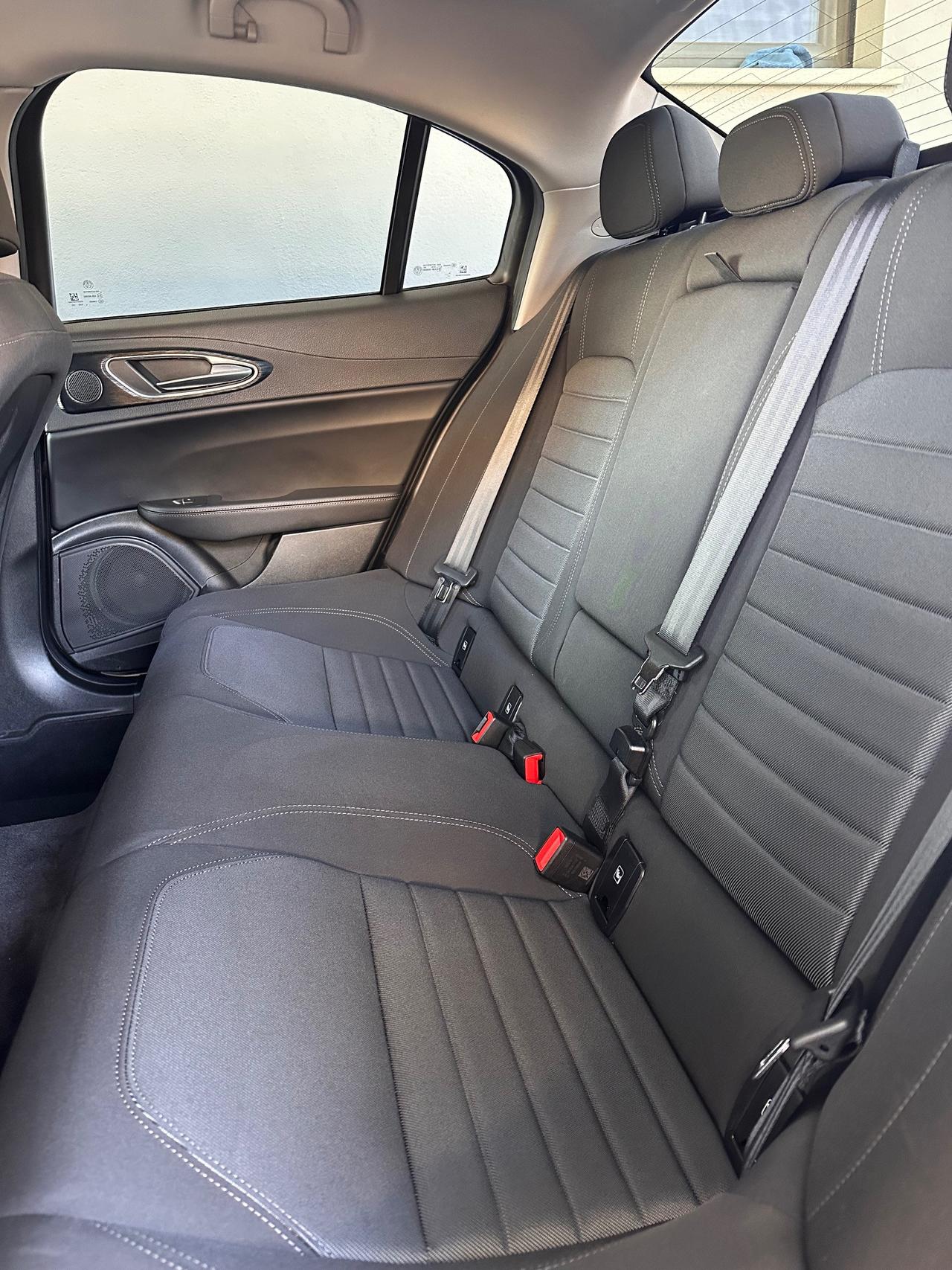 Alfa Romeo Giulia 2.2 t Business 160cv auto