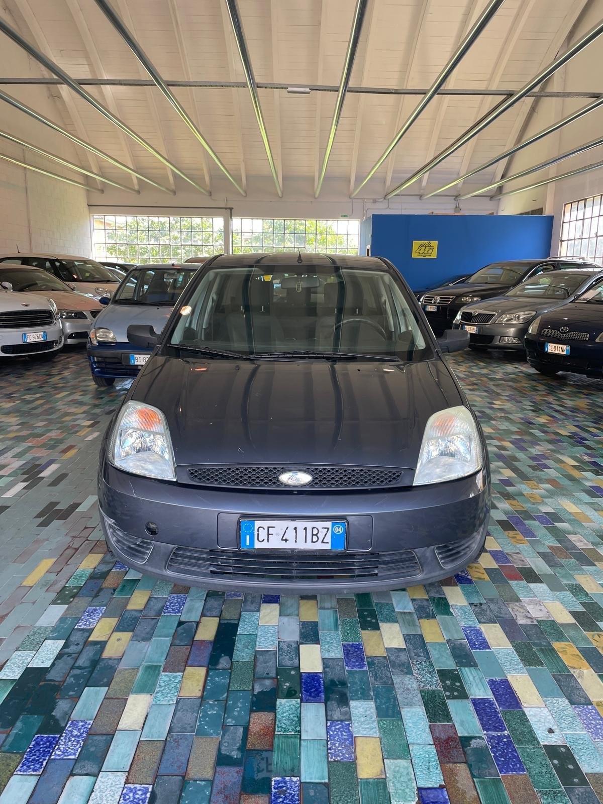 Ford Fiesta 1.2 16V 5p. Ambiente
