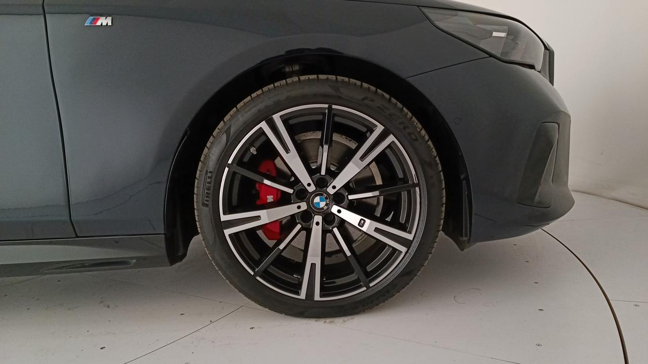 BMW Serie 5 G60 Berlina - 520d 48V xdrive MSport Pro auto