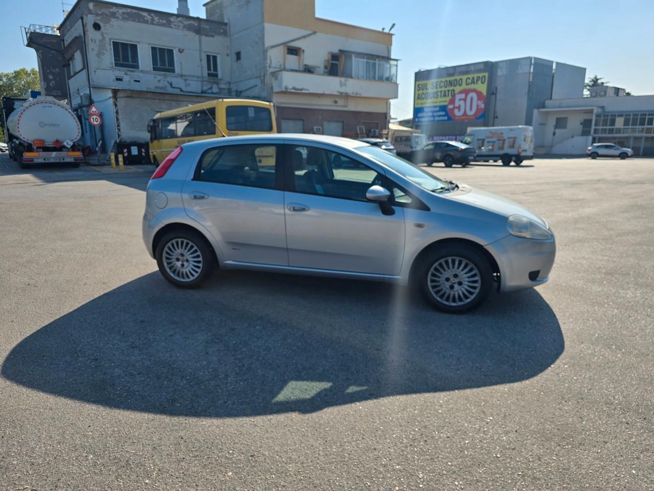 Fiat Grande Punto Grande Punto 1.3 MJT 90 CV 5 porte Dynamic