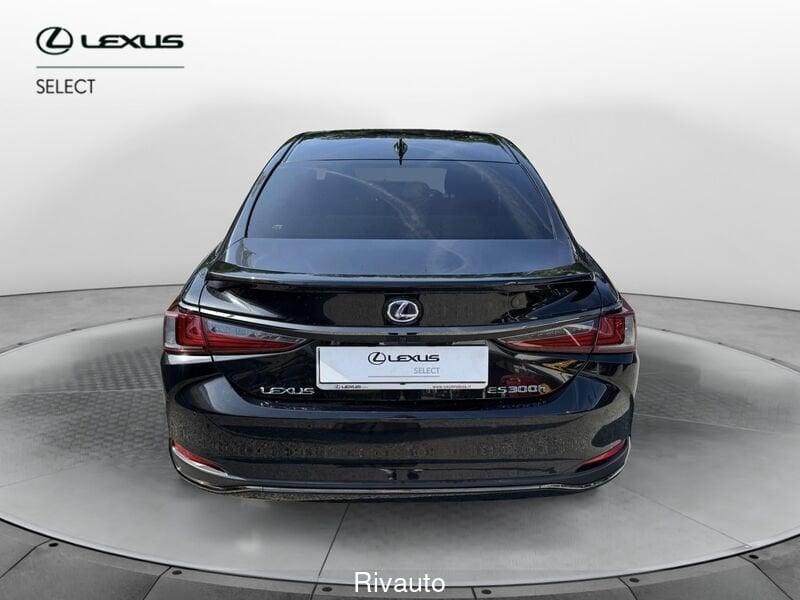 Lexus ES Hybrid FSport