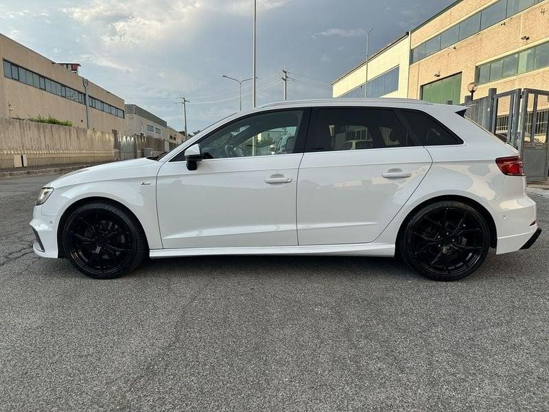 Audi A3 2.0 Sportback TDI quattro S tronic S-line