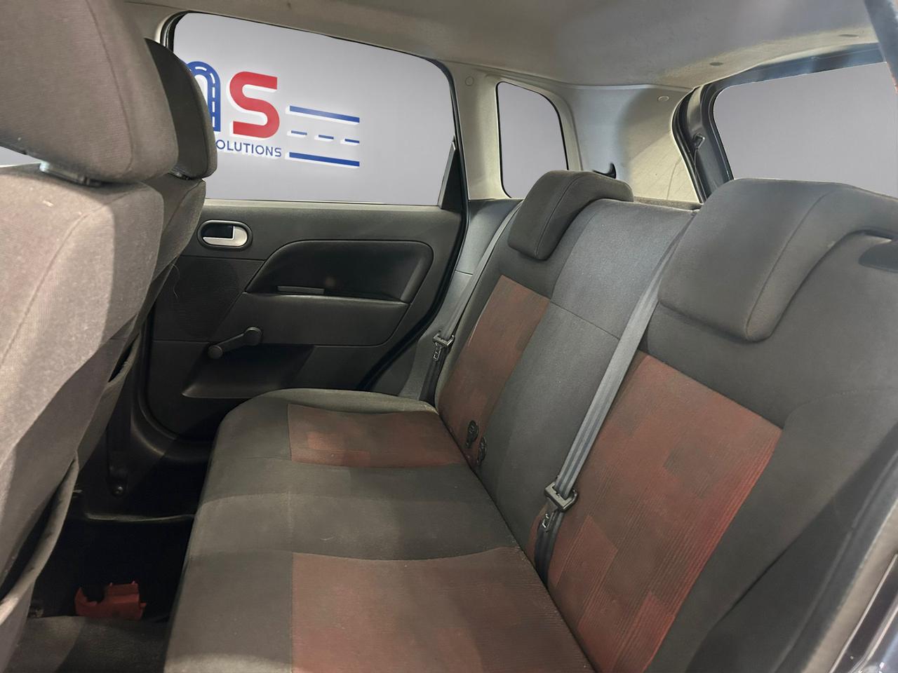 Ford Fiesta 5p 1.2 Titanium