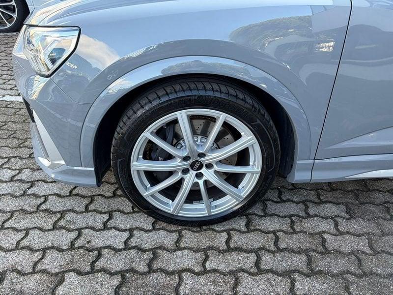 Audi RS Q3 Sportback SPB Sportback 2.5 quattro s-tronic