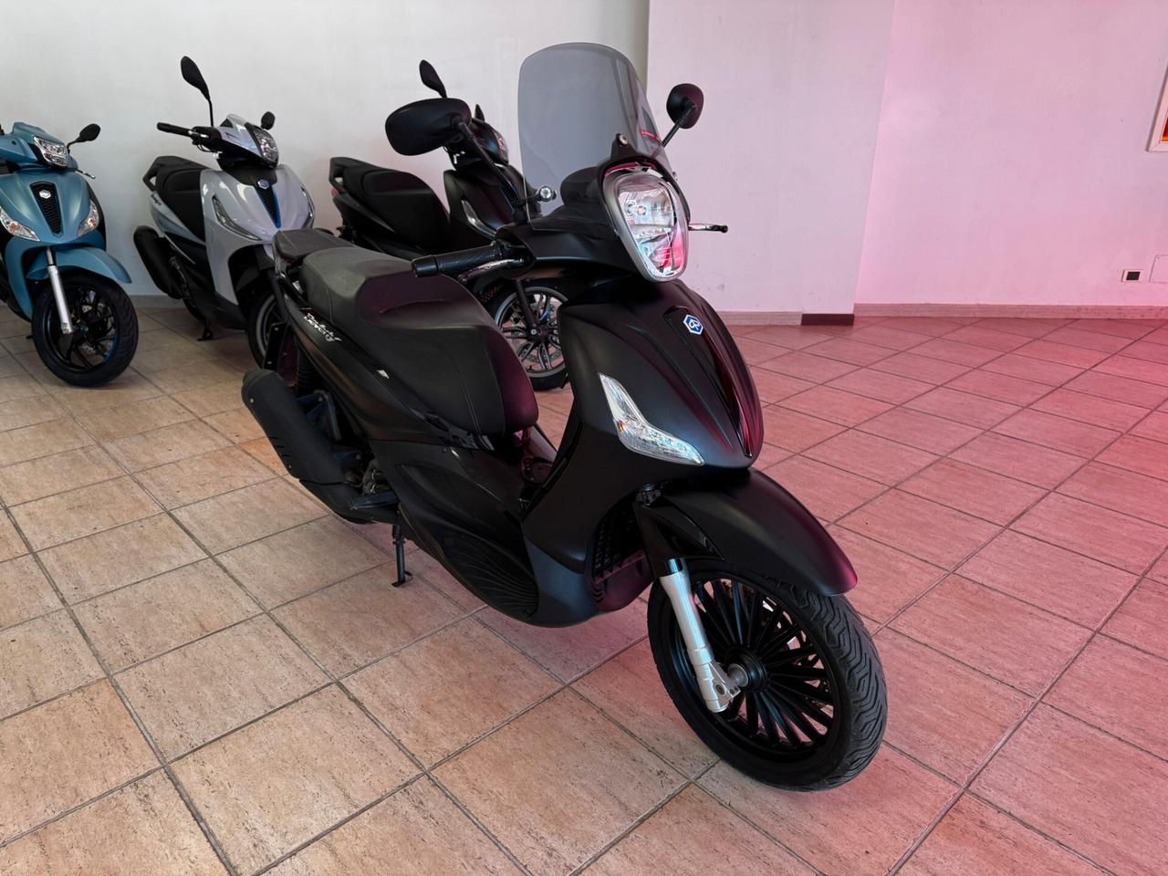 PIAGGIO BEVERLY 300cc, 2016 PRONTA CONSEGNA