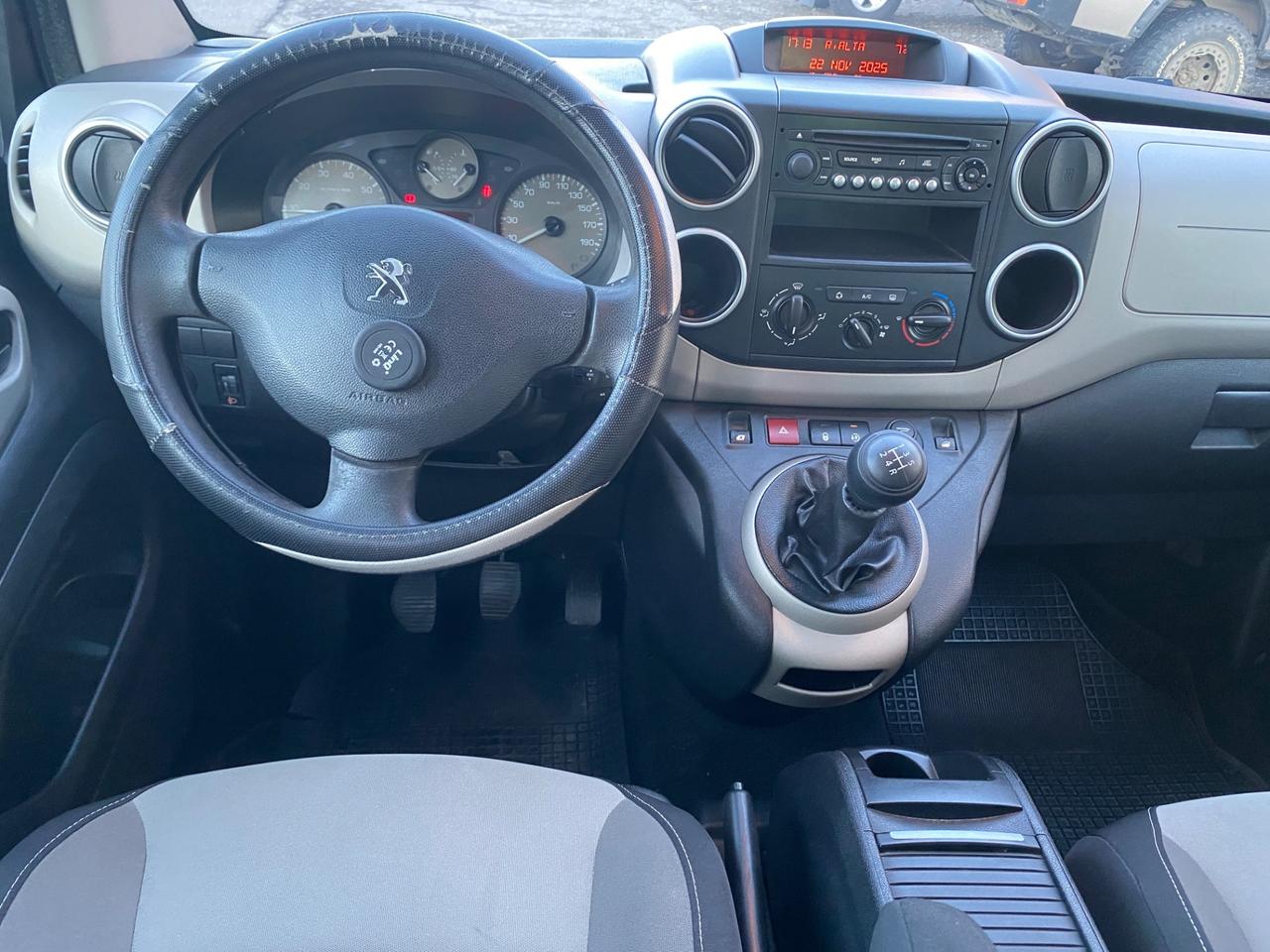 Peugeot Partner Tepee 1.6 HDi 92CV Outdoor