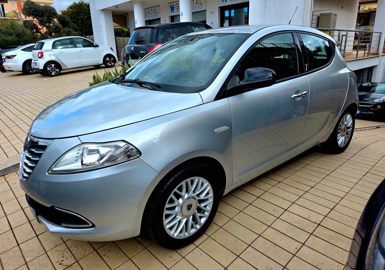 Lancia Ypsilon 1.3 MJT 16V 95 CV 5 porte S&S Gold