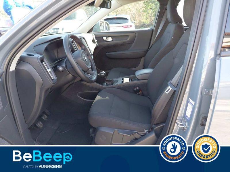 Volvo XC40 1.5 T2 MOMENTUM PRO MY21