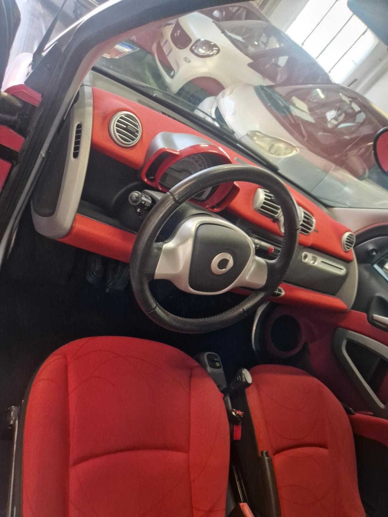 Passion red solo 36000km full garanzia