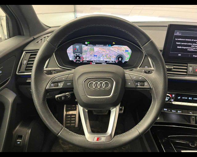 AUDI Q5 40 TDI 204 CV quattro S tronic Identity Black
