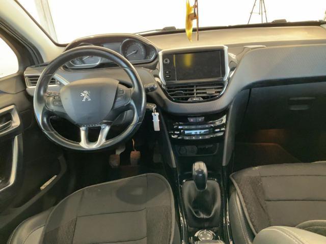 PEUGEOT 2008 BlueHDi 102 S&S Allure