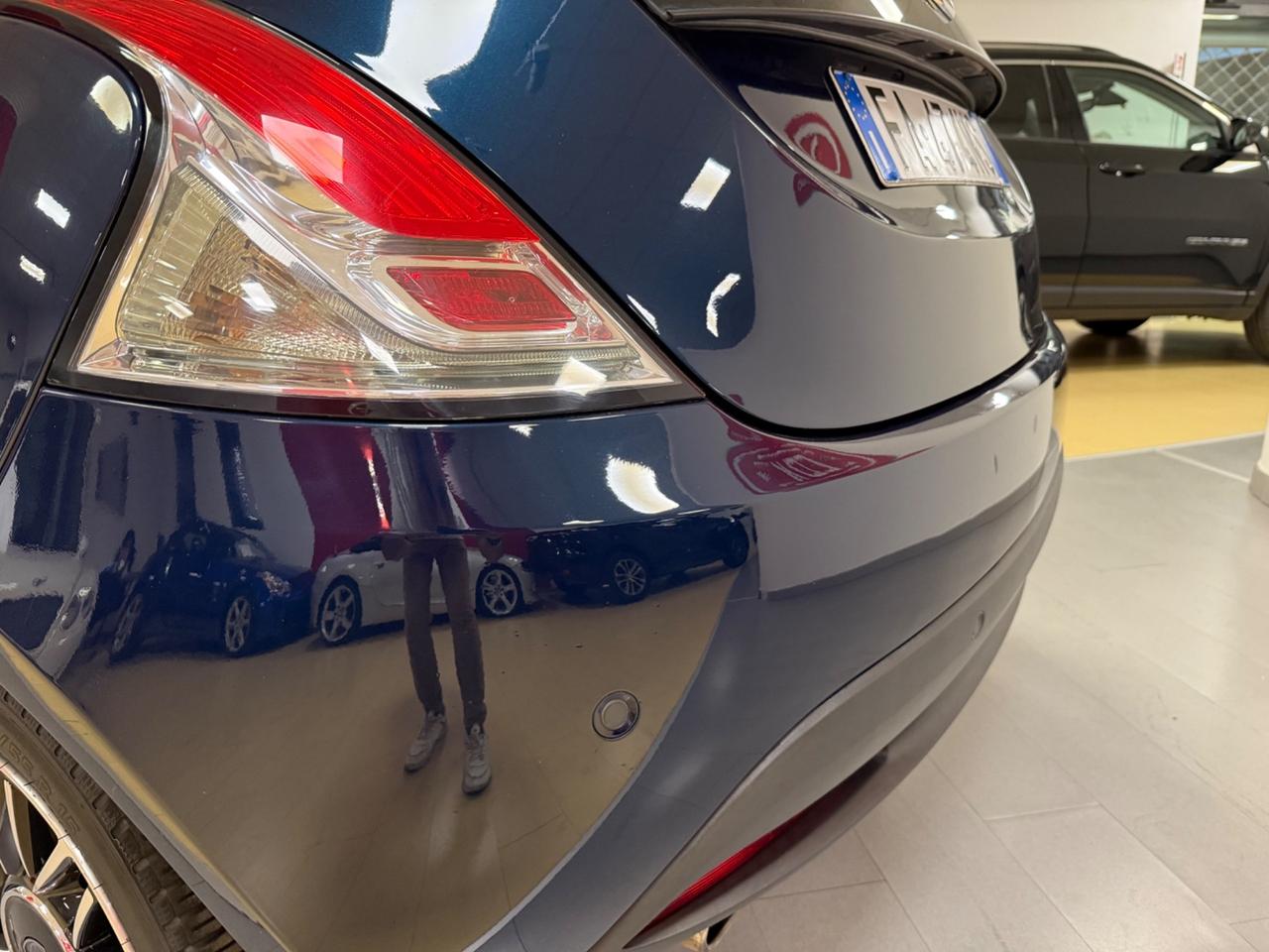 Lancia Ypsilon 1.3 MJT 30th Anniversary TETTO