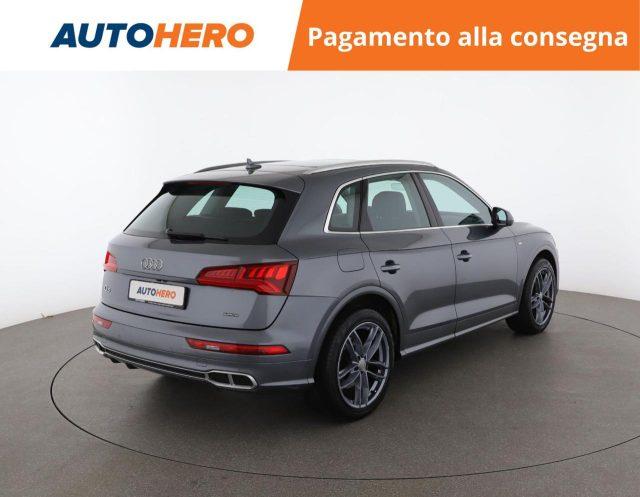 AUDI Q5 55 TFSI e quattro S tronic Business