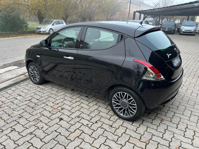 LANCIA Ypsilon 1.2 69 CV 5 porte Platinum