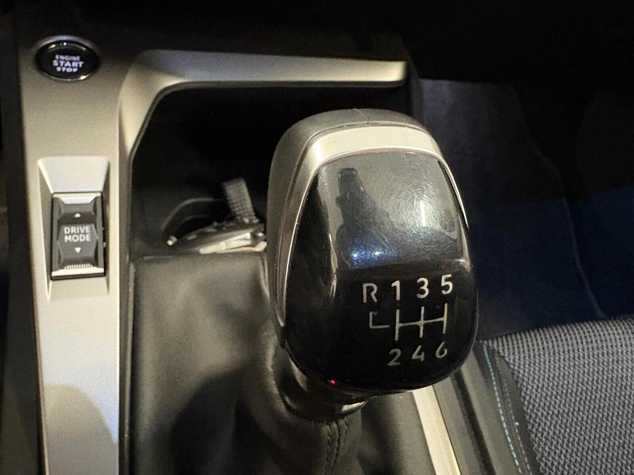 Peugeot 308 ALLURE PureTech Turbo 130 6mt SPOTICAR