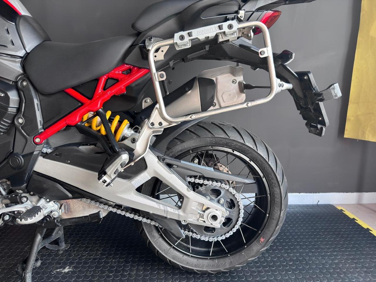Ducati Multistrada V4 RALLY TRAVEL & RADAR
