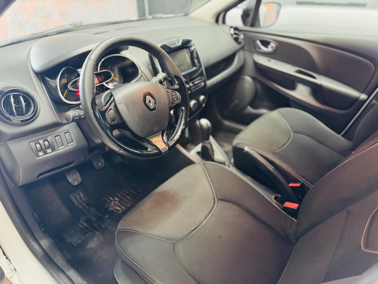 Renault Clio 1.2 75CV 5 porte Live*NEOPATENTATI*