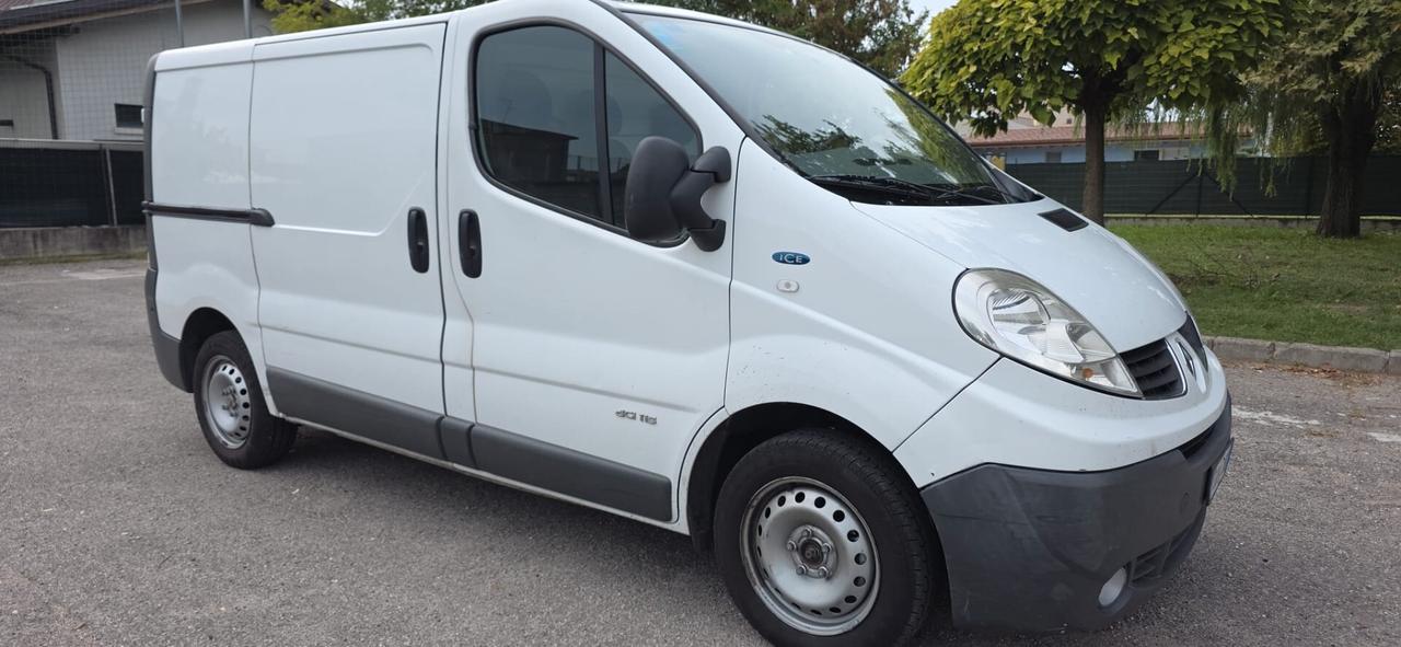 Renault Trafic T29 2.0 dCi/115 PC-TN Furgone Generique