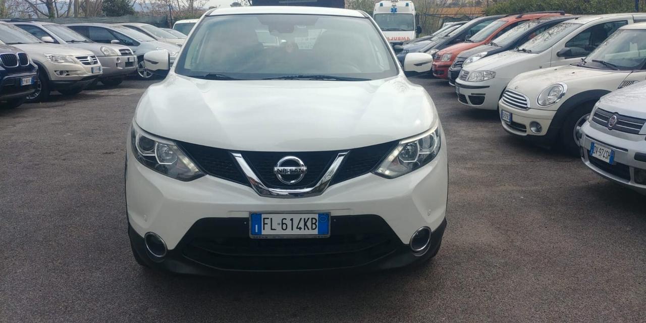 Nissan Qashqai 1.5 dCi Tekna CAMERA CLIMATRONIC CERCHI NAVI CRUISE MULTIFUNZIONE VETRI PRIVE FULL LED