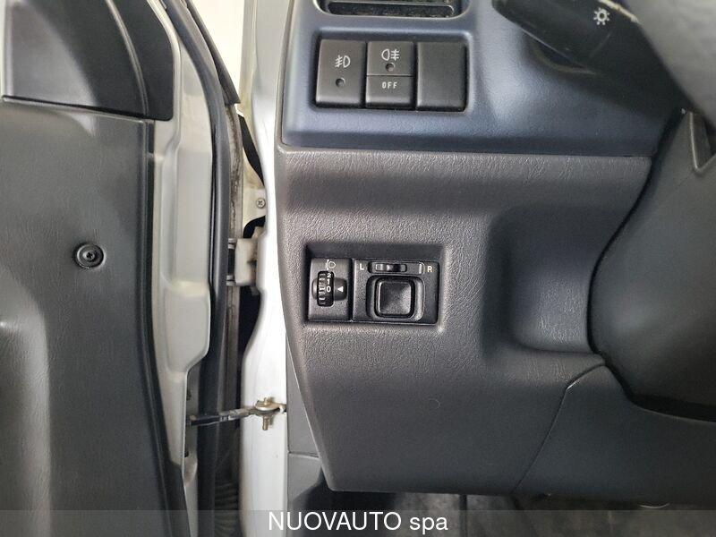 Suzuki Jimny Jimny 1.3i 16V cat 4WD JLX